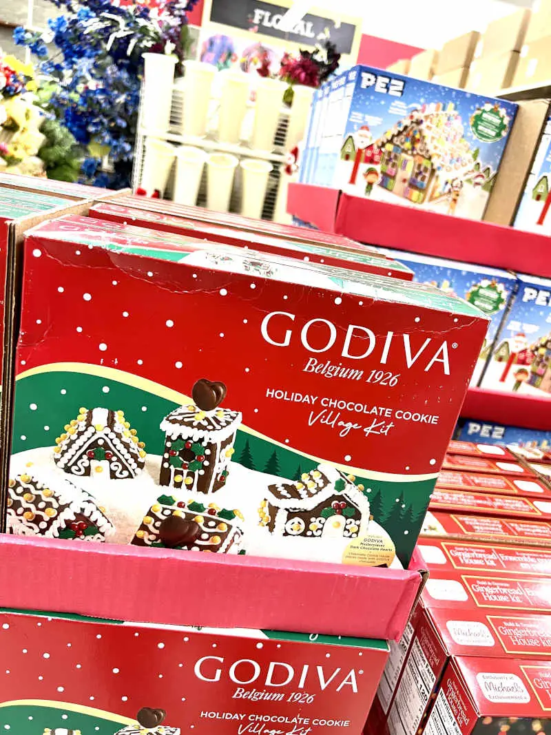 gingerbread-houses gingerbread houses